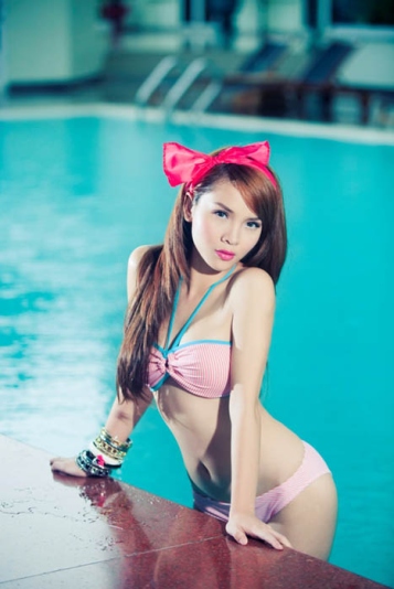 Yen Trang foto nuda 35